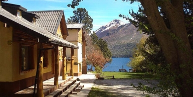 GUTIERREZ LODGE LAKE VILLA ARELAUQUEN